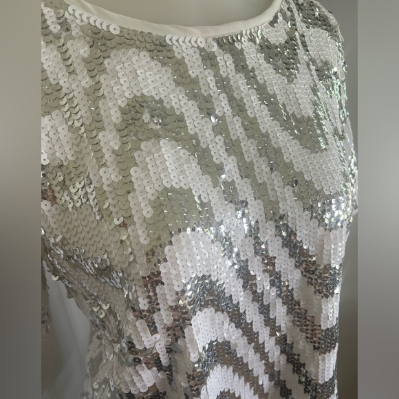 Akira Red Label Sequin Top - Picture 4 of 5